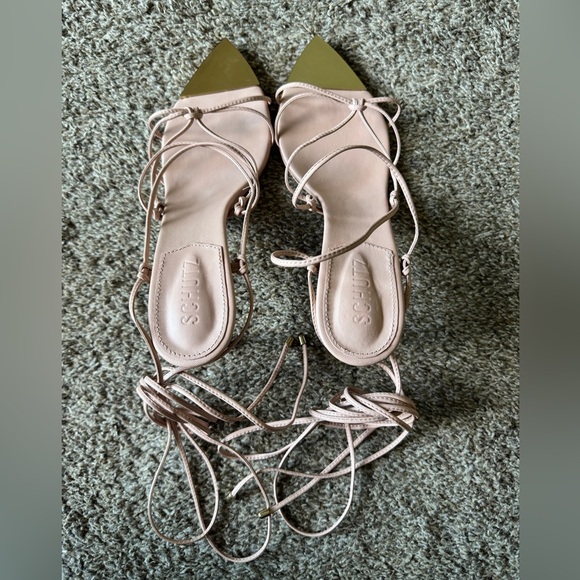 Schutz Gold Pointed Toe Lace-Up Beige Pink Strappy Heels Size 8.5 Leather - Picture 4 of 4